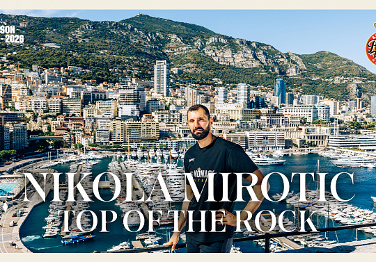 Nikola Mirotic, top of the rock 